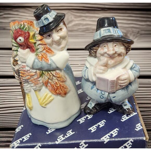 Fitz and Floyd Pilgrims Progress Salt and Pepper Shaker Set Vintage 1990 - Picture 1 of 6